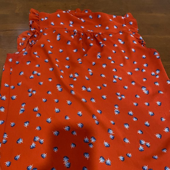 Red Shell with Blue Flowers, Ruffle Sleeves - Picture 5 of 5